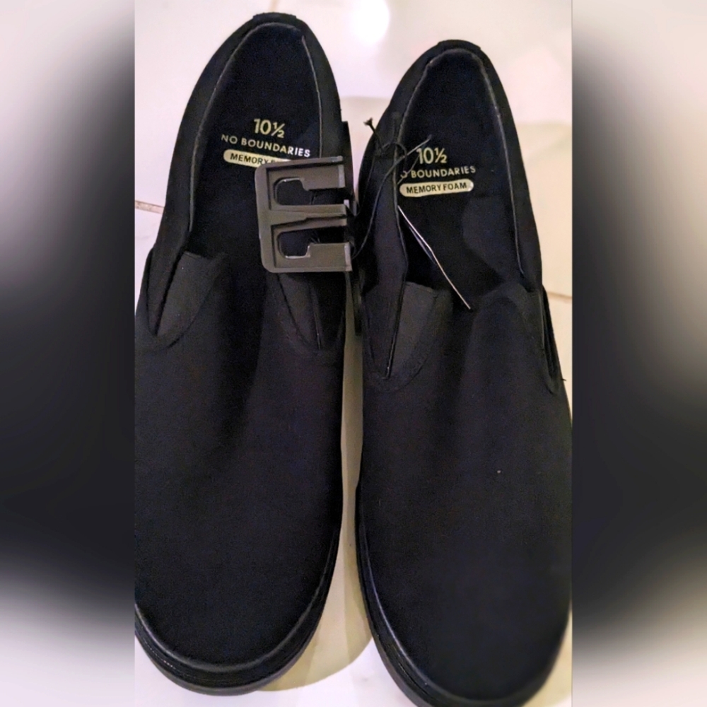 Men Shoe 10.5